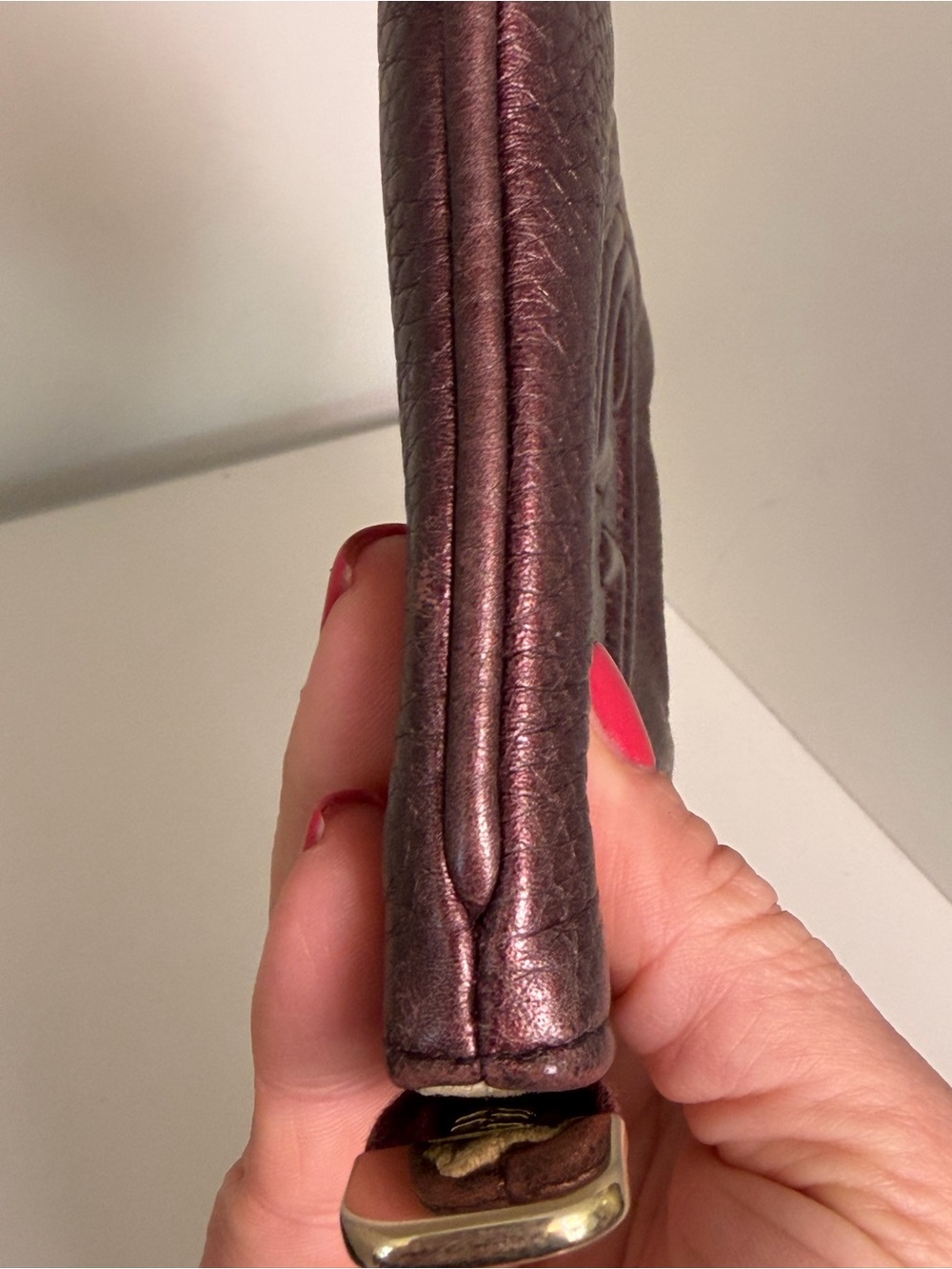 Gucci Soho Metallic Leather Wristlet Clutch Burgundy - Picture 7 of 10